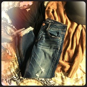 American Eagle Tomgirl Jeans 0